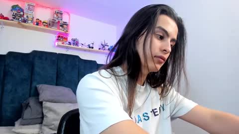 Santiago online show from 01-21-25, 12:57
