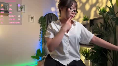 Snapshot of sky_morris chatting on 11-16-25, 02:00 Sky online show from 11-16-25, 02:00