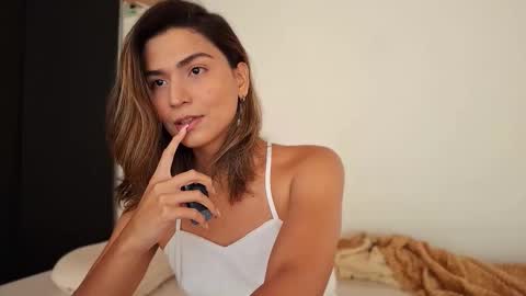 Vi online show from 10-24-25, 03:58