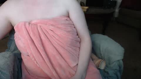 SKYLE   online show from 03-16-26, 05:44