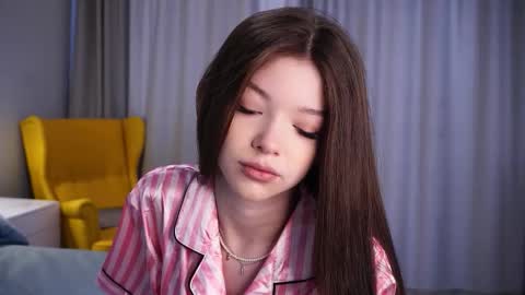 Amy online show from 12-17-25, 09:26