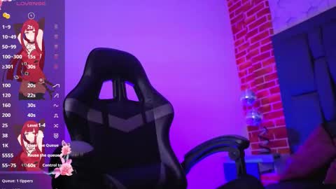 Snapshot of skylar__gray chatting on 10-25-25, 08:58 skylar online show from 10-25-25, 08:58