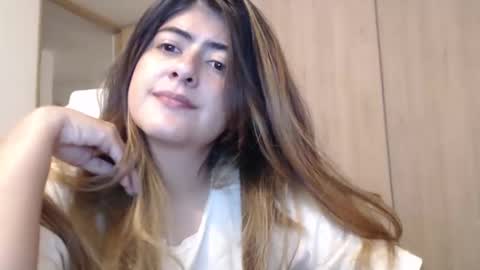 Skyler online show from 01-14-25, 03:01