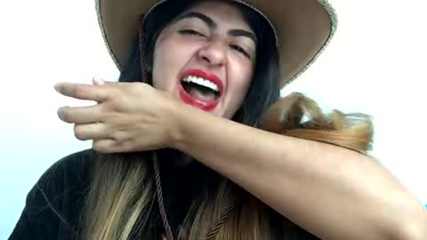 Skyler online show from 12-18-25, 04:24