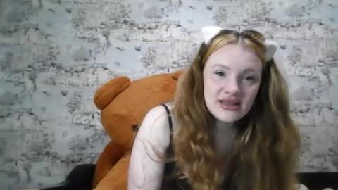 Snapshot of skyler_wans chatting on 10-11-25, 06:28 Skyler online show from 10-11-25, 06:28