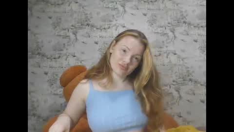 Snapshot of skyler_wans chatting on 11-02-25, 03:25 Skyler online show from 11-02-25, 03:25