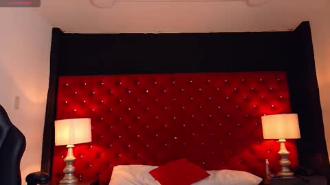 Snapshot of skylerbigxxx chatting on 09-21-25, 03:30 SKYLERBIGXXX online show from 09-21-25, 03:30