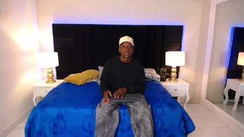 SKYLERBIGXXX online show from 04-16-26, 04:13