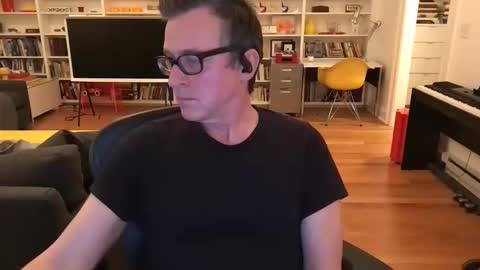 Snapshot of skyline3371 chatting on 02-14-26, 05:04 Skyline3371 online show from 02-14-26, 05:04