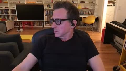 Snapshot of skyline3371 chatting on 03-02-26, 04:14 Skyline3371 online show from 03-02-26, 04:14