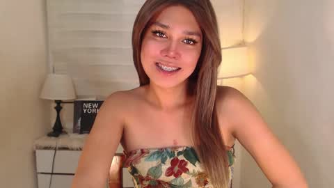 Snapshot of skyllerkent chatting on 02-14-25, 06:45 Sky online show from 02-14-25, 06:45