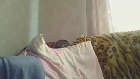 skyressie333 online show from 03-26-26, 06:08