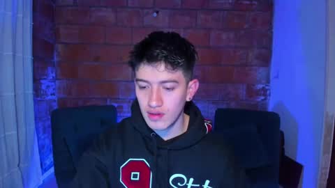 Snapshot of skyrid3r chatting on 03-09-25, 11:14 Skyrider online show from 03-09-25, 11:14