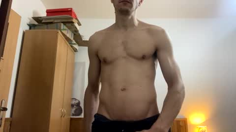 Snapshot of slabyhrac chatting on 02-22-25, 11:35 slabyhrac online show from 02-22-25, 11:35