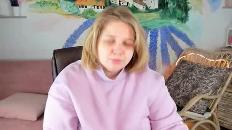 Snapshot of sladadeew chatting on 02-12-25, 09:10 Slada Deew online show from 02-12-25, 09:10