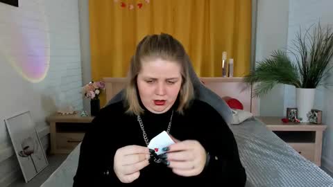 Snapshot of sladadeew chatting on 02-21-25, 09:24 Slada Deew online show from 02-21-25, 09:24