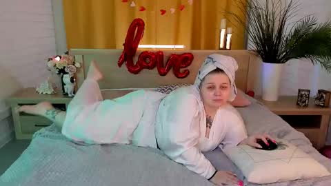 Snapshot of sladadeew chatting on 03-05-25, 09:16 Slada Deew online show from 03-05-25, 09:16