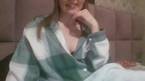 Sladkiegubki online show from 02-26-25, 08:44