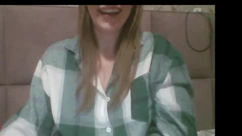 Sladkiegubki online show from 09-12-25, 09:48
