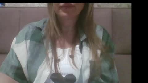 Sladkiegubki online show from 09-27-25, 11:21