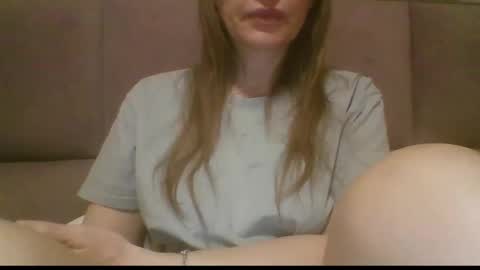 Snapshot of sladkiegubki chatting on 11-19-25, 11:16 Sladkiegubki online show from 11-19-25, 11:16