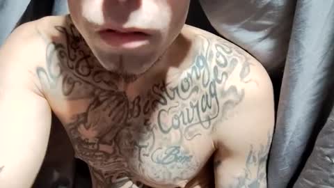 Snapshot of slangincock69 chatting on 01-16-25, 11:58 SexyMFSlangincock69FYPM online show from 01-16-25, 11:58