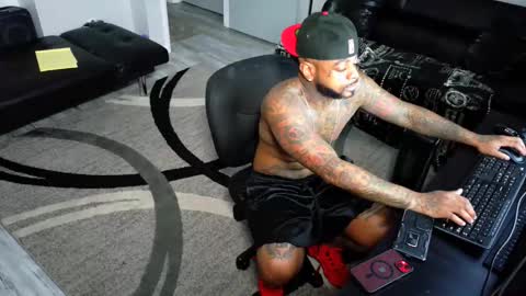 nasty twitter KASHCARTERATL online show from 12-14-25, 06:08