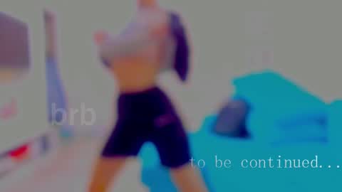 Snapshot of slaty_sugar chatting on 02-15-25, 08:01 Nika online show from 02-15-25, 08:01