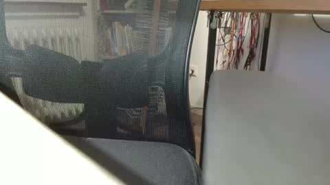 Snapshot of slave_bitch_boy chatting on 12-25-24, 11:53 slave_bitch_boy online show from 12-25-24, 11:53