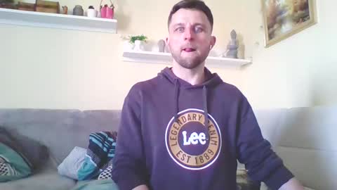 Snapshot of slaveboy32bi chatting on 03-07-25, 03:07 slave boy perwers bdsmFEMDOM online show from 03-07-25, 03:07