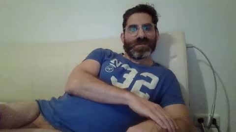 Snapshot of slavefuckfunhype chatting on 01-04-25, 10:55 camboy online show from 01-04-25, 10:55