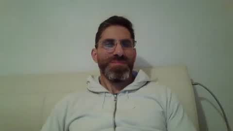 Snapshot of slavefuckfunhype chatting on 01-22-25, 09:43 camboy online show from 01-22-25, 09:43