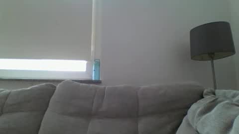 Snapshot of slavefuckfunhype chatting on 01-24-25, 11:37 camboy online show from 01-24-25, 11:37