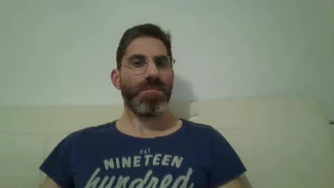Snapshot of slavefuckfunhype chatting on 01-29-25, 08:25 camboy online show from 01-29-25, 08:25