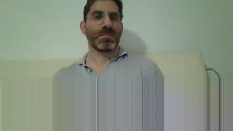Snapshot of slavefuckfunhype chatting on 02-19-25, 09:25 camboy online show from 02-19-25, 09:25