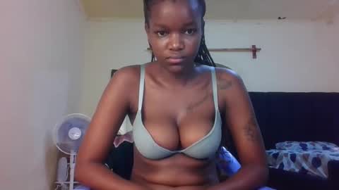 Snapshot of sleek_ass chatting on 11-10-25, 10:20 sleek_ass online show from 11-10-25, 10:20