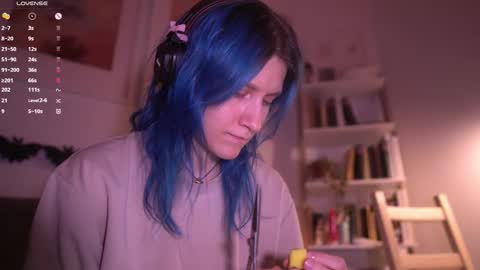 Sonya online show from 10-28-25, 09:17