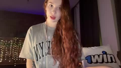 Snapshot of sleepycode002 chatting on 12-26-24, 03:16 JoO online show from 12-26-24, 03:16