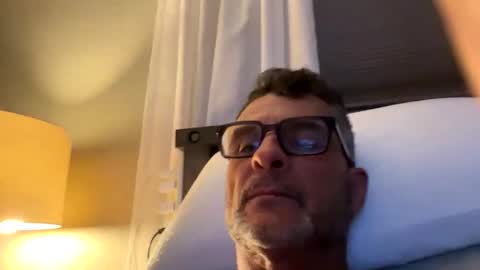 Slickdog online show from 11-20-25, 06:13