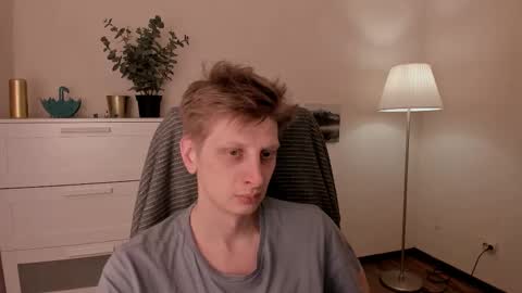 Andy online show from 03-07-25, 01:40