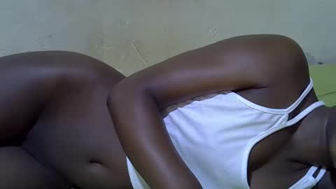 slim_girl3 online show from 11-01-25, 12:56