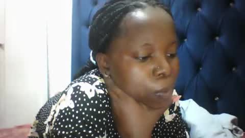 slim_petite_ebony online show from 01-13-26, 05:40