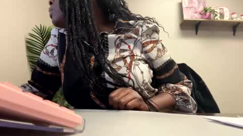 Snapshot of slimdiamond69 chatting on 01-09-25, 04:28 Dime. online show from 01-09-25, 04:28