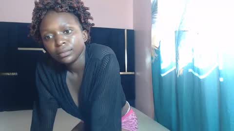 Snapshot of slimebony256 chatting on 02-25-26, 12:37 slimebony256 online show from 02-25-26, 12:37