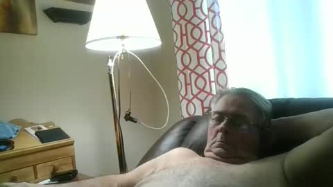 slippery_duck online show from 02-14-26, 05:21