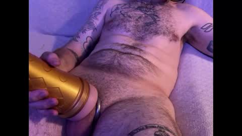 Snapshot of slipperyrichard_420 chatting on 12-17-24, 04:01 slipperyrichard_420 online show from 12-17-24, 04:01