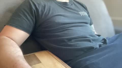 just chillin online show from 11-18-25, 09:03