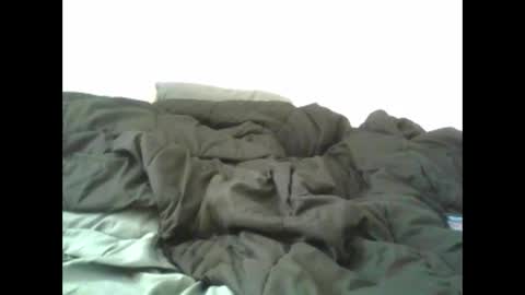 Snapshot of slowstroker84 chatting on 10-27-25, 05:28 Slowstroker online show from 10-27-25, 05:28