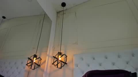 Snapshot of slut_milf1_ chatting on 02-12-25, 07:45 Luna online show from 02-12-25, 07:45