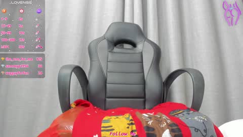 Snapshot of slut_milf4u chatting on 01-09-25, 10:09 Paola online show from 01-09-25, 10:09